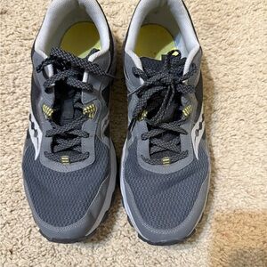 Saucony Men's Dark Gray and Yellow Athletic Shoes